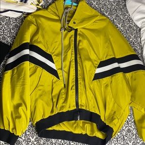 Windbreaker typa jacket.